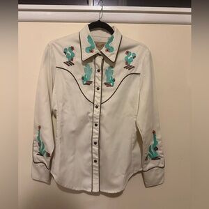Vintage Skully Embroidered Cactus Pearl Snap Shirt